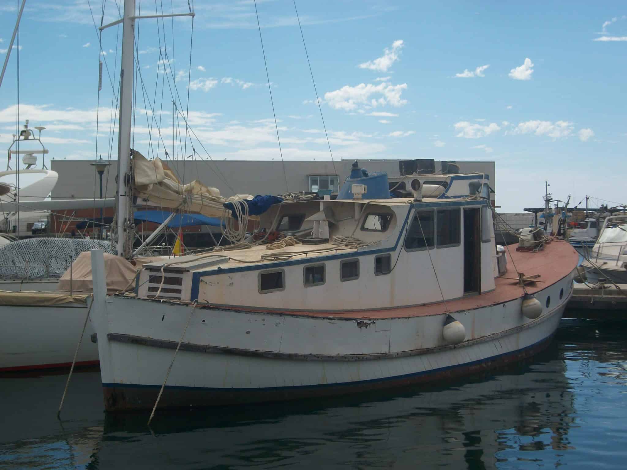 PENTAX DIGITAL CAMERA Nelsons Boats